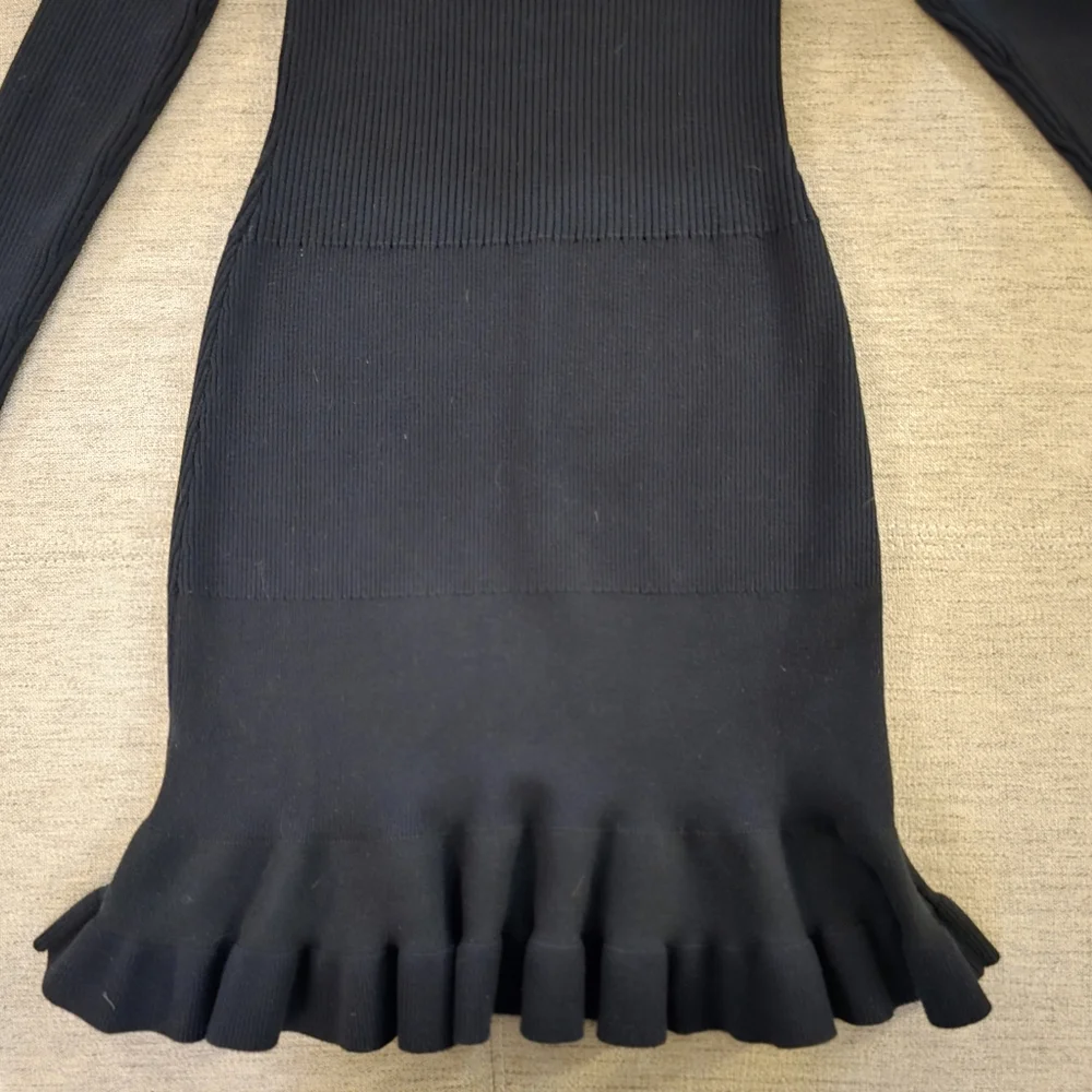 See By Chloé Mini Ribbed Sweater Dress in Deep Forest Green Sz Medium - Picture 4 of 11